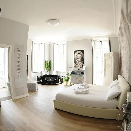 Apartments Chic Torino Centro Porta Nuova Guest house