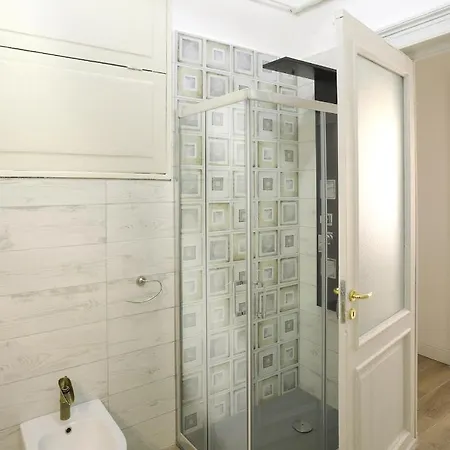 Guest house Apartments Chic Torino Centro Porta Nuova