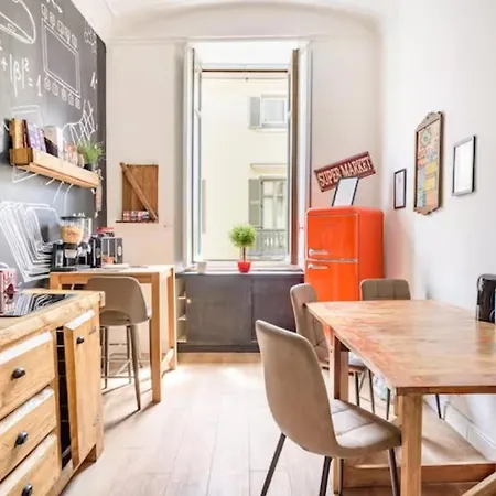 Chic Centro Porta Nuova Pensjonat Turyn