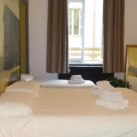 Apartments Chic Torino Centro Porta Nuova 3*