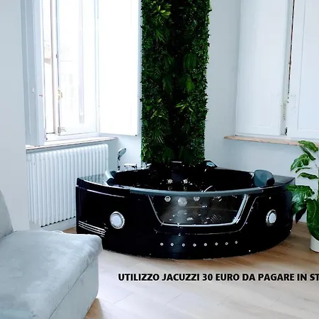 Pensjonat Chic Centro Porta Nuova 4*