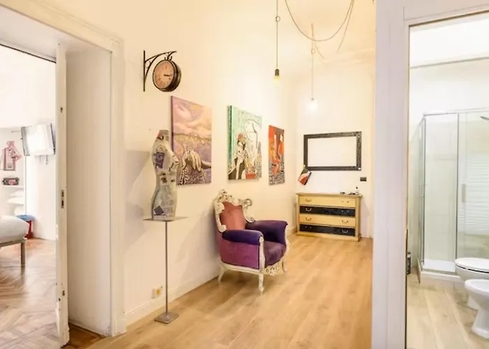 Konukevi Chic Centro Porta Nuova 4*