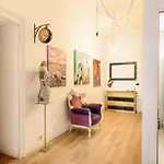 Pensjonat Chic Centro Porta Nuova 4*